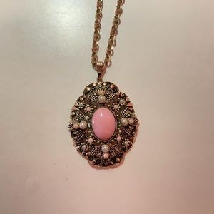 Avon jewelry | vintage Avon pink moonstone necklace @liftvintage